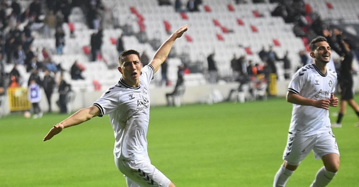 Altay deplasmanda Söke ile oynuyor