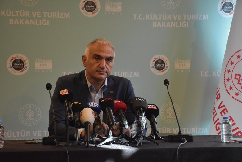 Dünyanın en kapsamlı kültür sanat projelerinden! Efes Kültür Yolu Festivali başladı