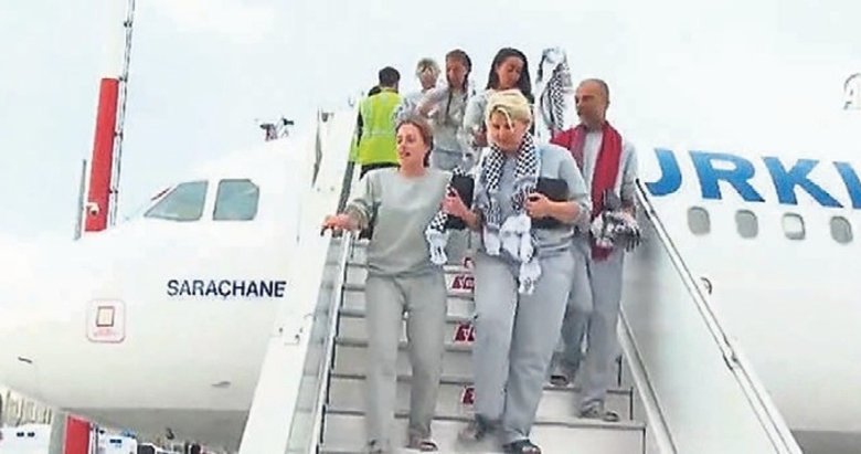 Sumud Filosu aktivistleri THY uçaklarıyla getirildi