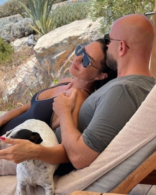 Yasemin Özilhan’dan İzzet Özilhan paylaşımı: İyi ki!