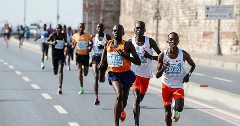 17. İstanbul Yarı Maratonu koşuldu