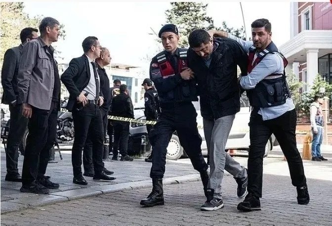 Bebek katilleri tek tek hesap veriyor! Yenidoğan Çetesi lideri Fırat Sarı hakim karşısında...