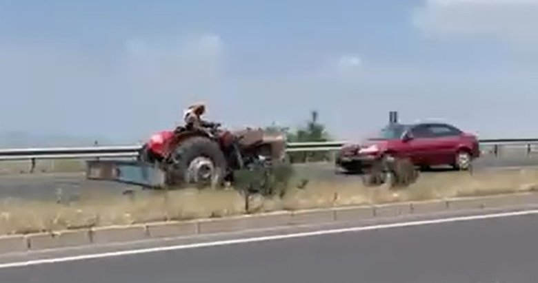 Manisa’da ters yöne giren traktör sürücüsü kazaya davetiye çıkardı