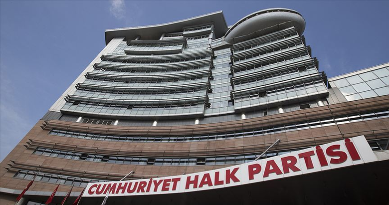 Arınmada 2. dalga: CHP’li başkana ihraç