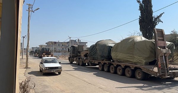 SON DAKİKA: Suriye sınırına çok sayıda tank ve zırhlı araç sevkiyatı!