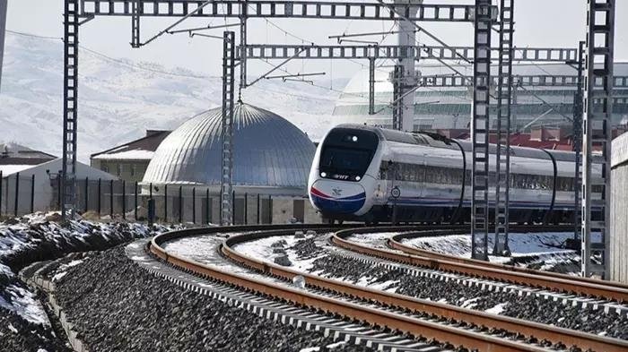 Ankara-İzmir Hızlı Treni projesinde son durum! 14 saatlik yolculuk 3,5 saate inecek