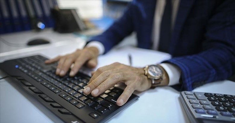 Hazine ve Maliye Bakanlığı 5, Ulaştırma ve Altyapı Bakanlığı 25 personel alacak