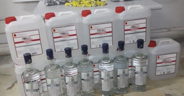 Izmir De 52 Litre Etil Alkol Ele Gecirildi Izmir Haberleri