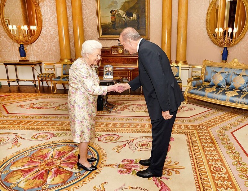 Erdoğan Buckingham Sarayı’nda!