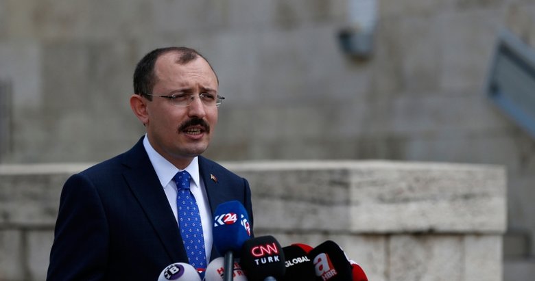 Chp Li Tunc Soyer In Izmir E Ozel Bayrak Ve Para Aciklamasina Ak Parti Den Tepki Izmir Haberleri