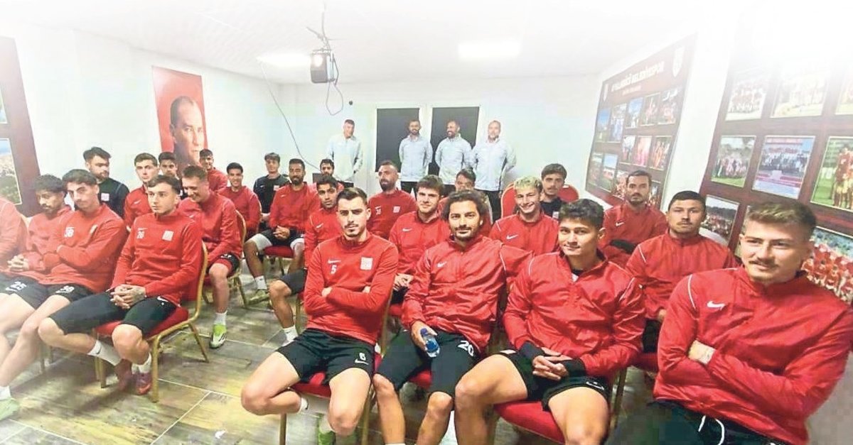 Ayvalıkgücü 2. Lig’e hazır