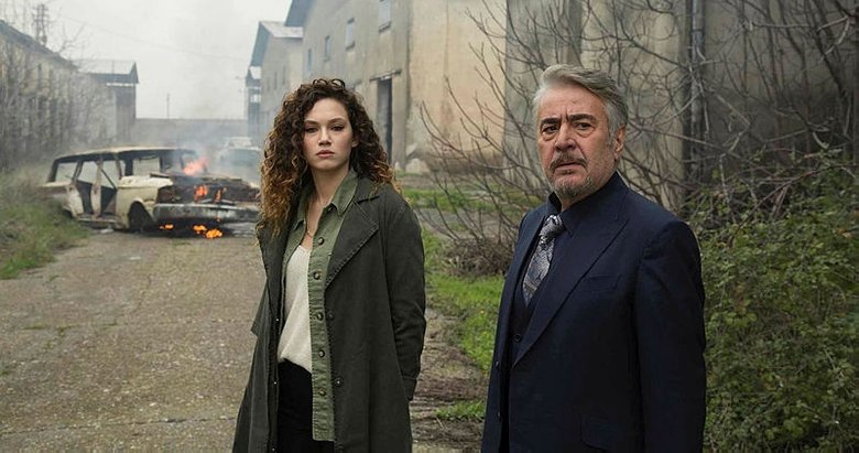 Sanatcı bir ailenin kızı: Melisa Şenolsun