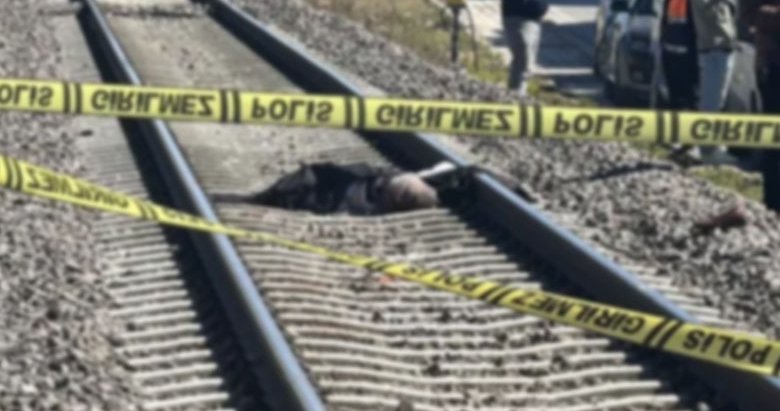 Kütahya’da feci kaza! Yolcu treninin çarptığı kadın hayatını kaybetti