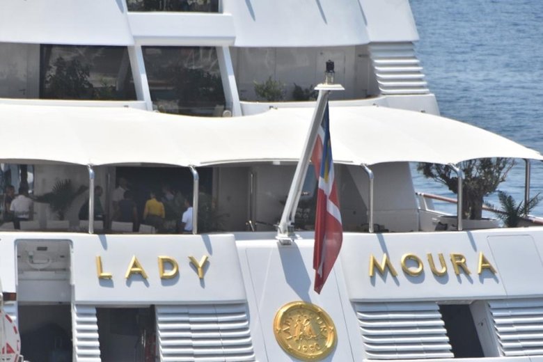 Mega yat ‘Lady Moura’ Bodrum’dan 18 milyon liralık yakıt aldı