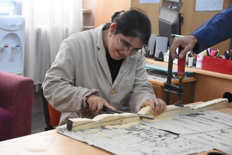 İzmir�de mobilya fabrikası gibi okul İzmir Haberleri İzmir�de mobilya fabrikası gibi okul İzmir Haberleri