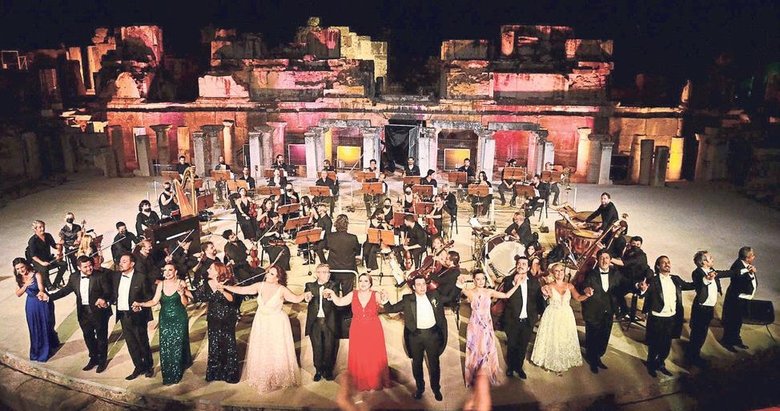 Efes’te festival zamanı