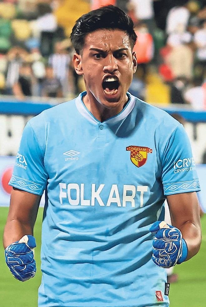 Göz-Göz’ün gözü Ada’da