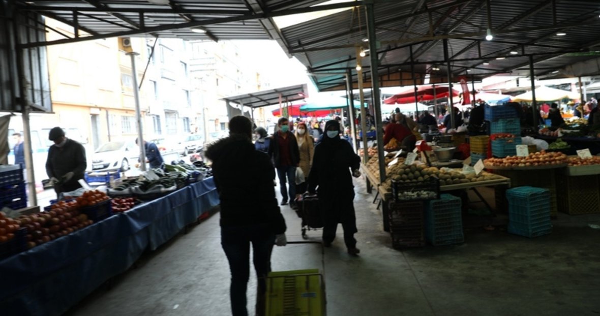 akhisar da bazi pazar yerleri 2 gun