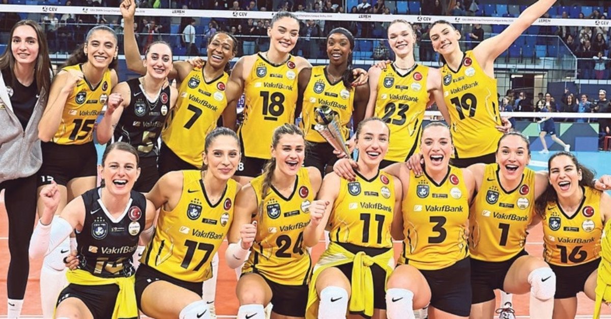 AXA Kupa Voley’de yarı finaller başlıyor