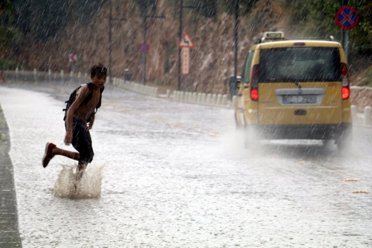 Meteoroloji’den son dakika hava durumu uyarısı! İzmir ve Ege’de hava nasıl olacak?