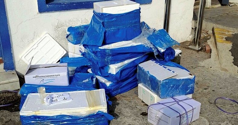 Muğla’da otobüs yolcusunun bagajından 200 kilo deniz ürünü çıktı