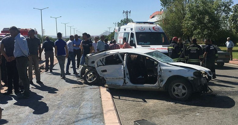 Bayram arifesinde trafik kazaları can aldı