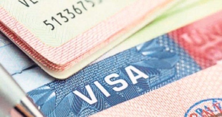 Karadağ, askıya aldığı ‘vizesiz’ seyahat kararından vazgeçti