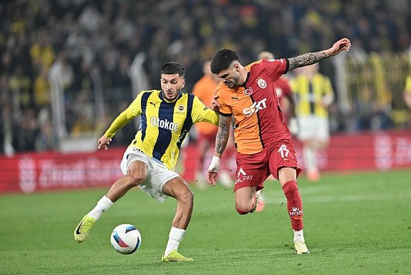 mac-sonucu-fenerbahce-1-2-galatasaray-galatasaray-turkiye-kupasinda-yari-finalde-1743624599495.jpg