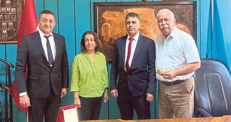 Otobüs şoföründen duygulandıran vefa