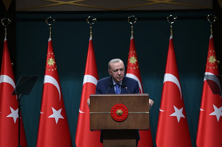 gunu-kurtarmanin-degil-istikbali-insa-etmenin-pesindeyiz-1793033869407.png