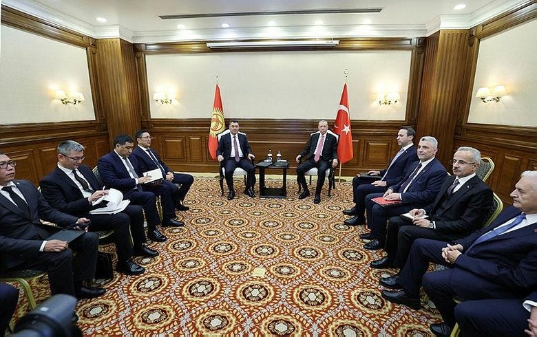 Başkan Erdoğan’dan Astana’da peş peşe kritik temaslar