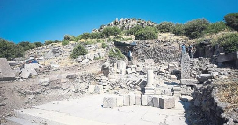 Assos’ta 2 bin 200 yıllık Roma çeşmesi bulundu