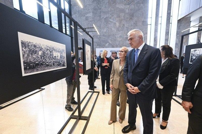 Turkuvaz Medya Grubu’ndan Cumhuriyet sergisi: 100 yılı özetleyen 155 fotoğraf!