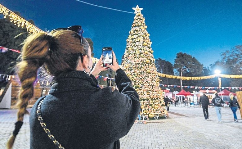 İzmirlinin eğlencesi yeni yıl festivalleri