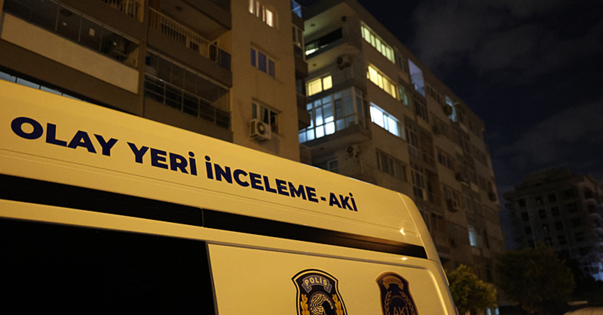 İzmir'de baba dehşeti! Tartıştığı oğlunu öldürdü