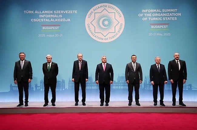 Başkan Erdoğan’dan yeni anayasa mesajı: Darbe anayasasıyla Türkiye geleceğe yürüyemez