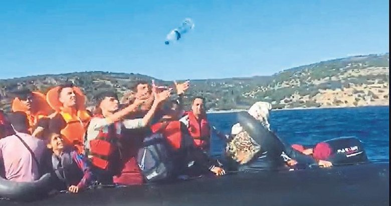 Göçmenleri ölümden milli dalışçı kurtardı