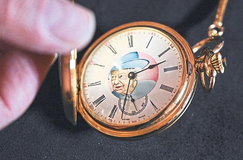 Liderlerin saatçisi