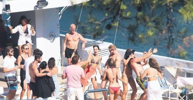 Melisa Tapan Bodrum’da aşka geldi