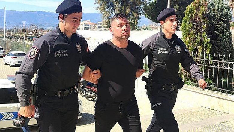 İzmir’de eski sevgili dehşeti! Bir kadın daha hayattan koparıldı