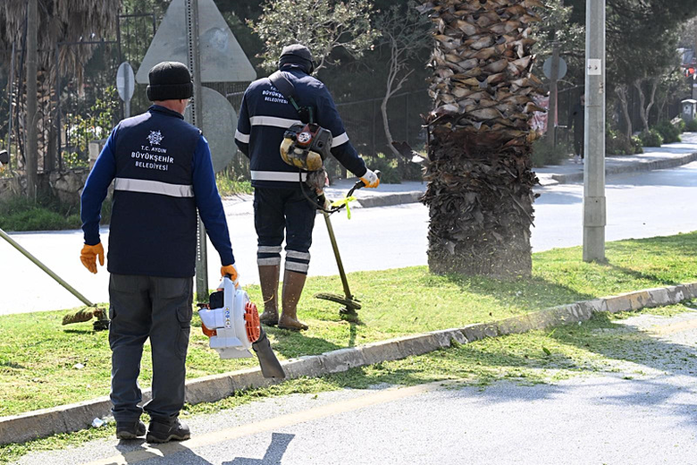 aydin-buyuksehirden-bayram-temizligi-basladi-1773734750941.png