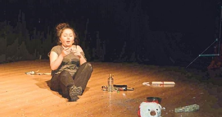 Kadın Oyunları Festivali 5. kez seyirciyle buluştu