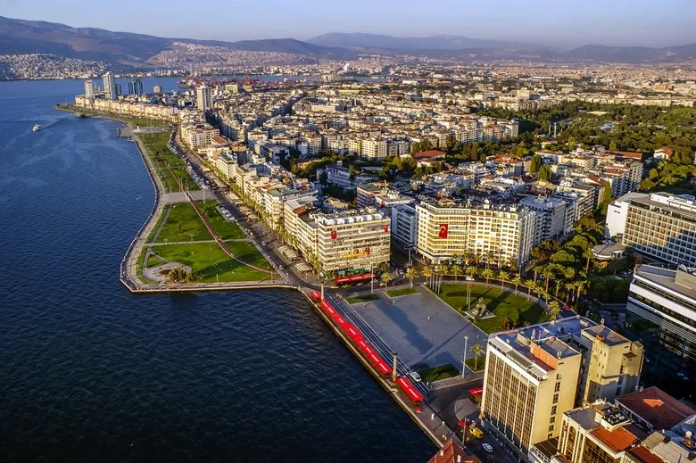 izmir-cehennem-sicaklarina-teslim-termometreler-40-dereceyi-gorecek-1784548591898.jpg