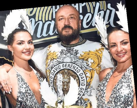 Kayak eğitmeninden sörf dersi