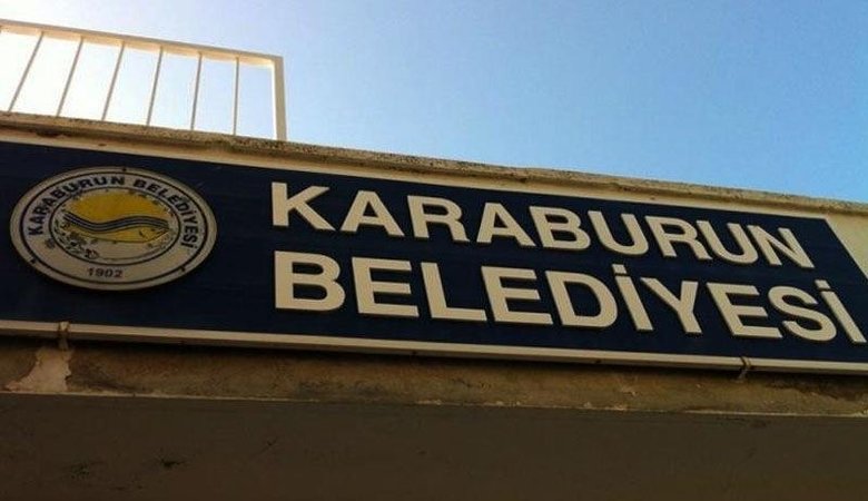 CHP’li Karaburun Belediye Başkanı İlkay Girgin Erdoğan’dan hala kızına mesai kıyağı
