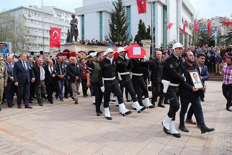 Trabzon Maçka’da şehit düşen polis memuru Mehmet Ayan için tören düzenlendi