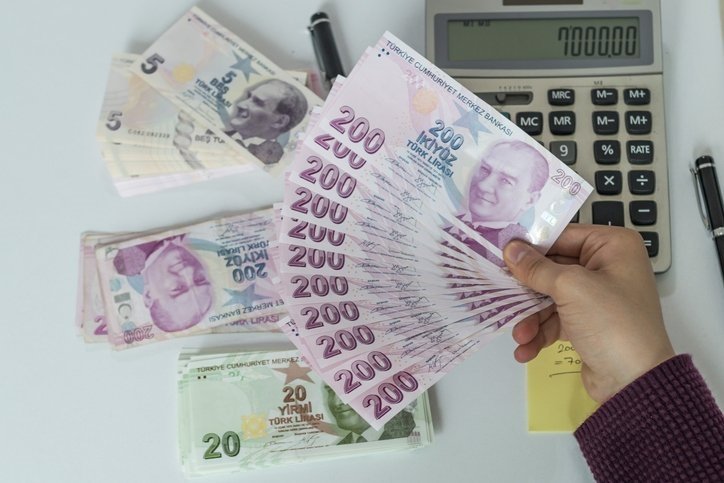 Halkbank 6 ay geri ödemesiz kredi başvurusu: 225 bin lira kredi başvuru şartları nedir? Sıfır faizli...