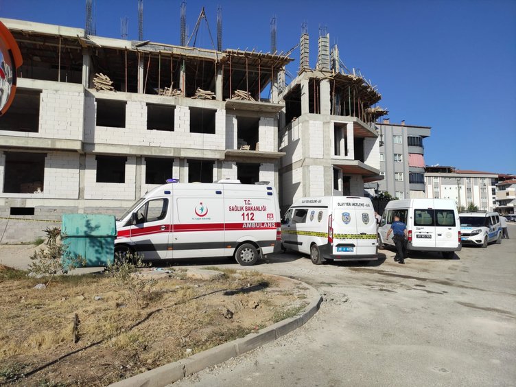15 yaşındaki genç inşaatta ölü bulundu! Akıllardaki soru: Cinayet mi, intihar mı?