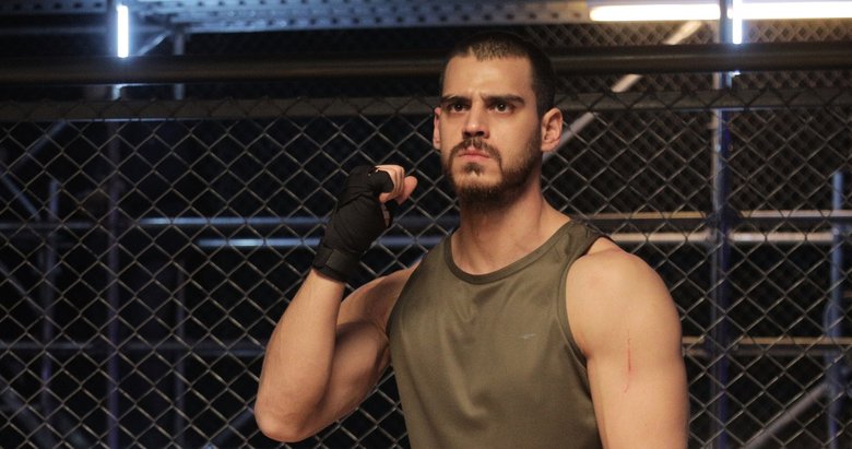 Yalnız Kurt dizisinin başrol oyuncusu Hasan Denizyaran: İzleyicileri bir sürü detay bekliyor