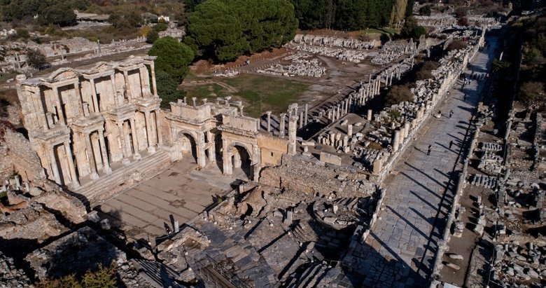 Efes Antik Kenti Ne Kovid 19 Nedeniyle 650 Ziyaretci Kotasi Izmir Haberleri